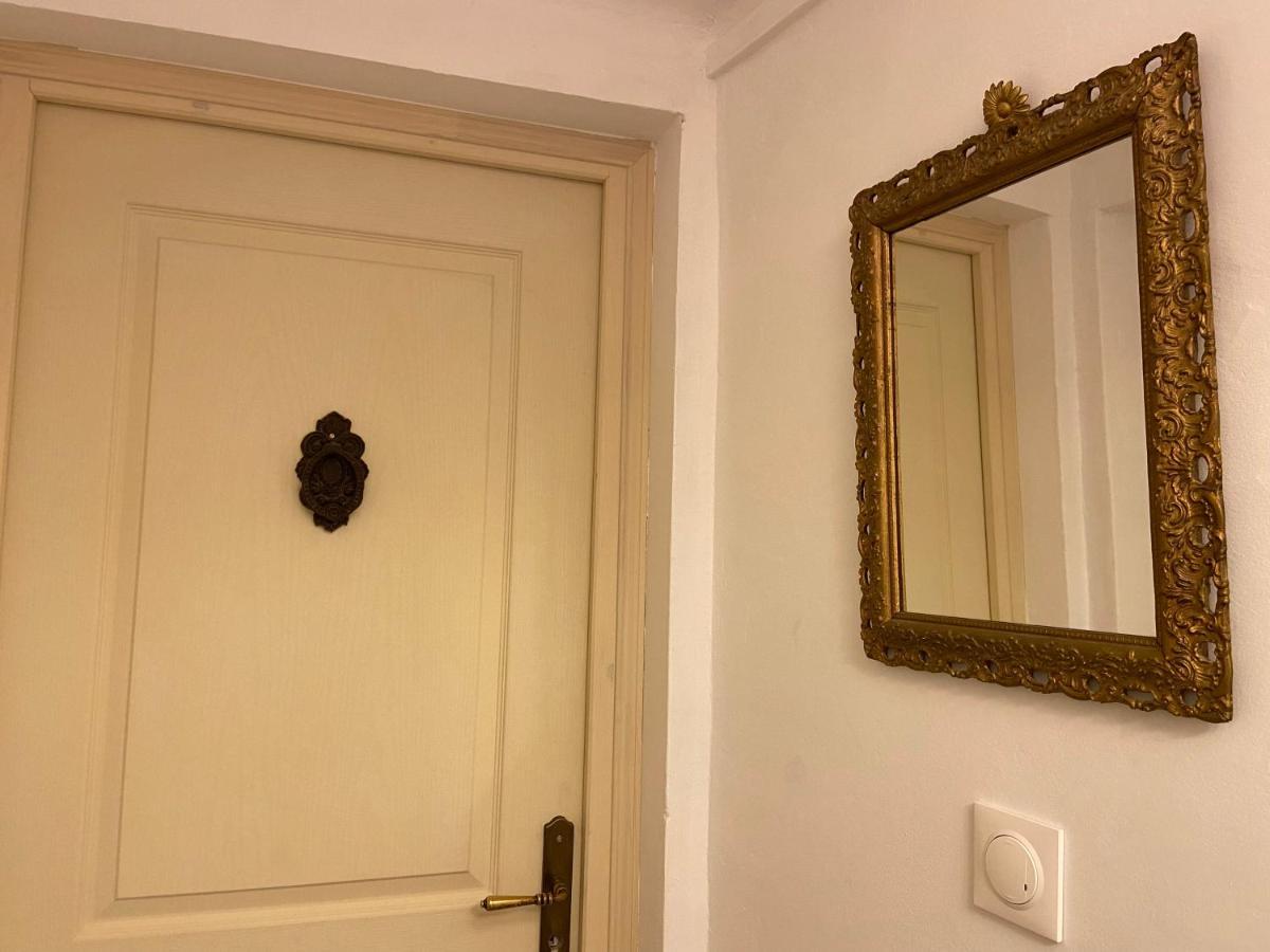 Maison 1823 - Suites De Charme A Garons Kültér fotó