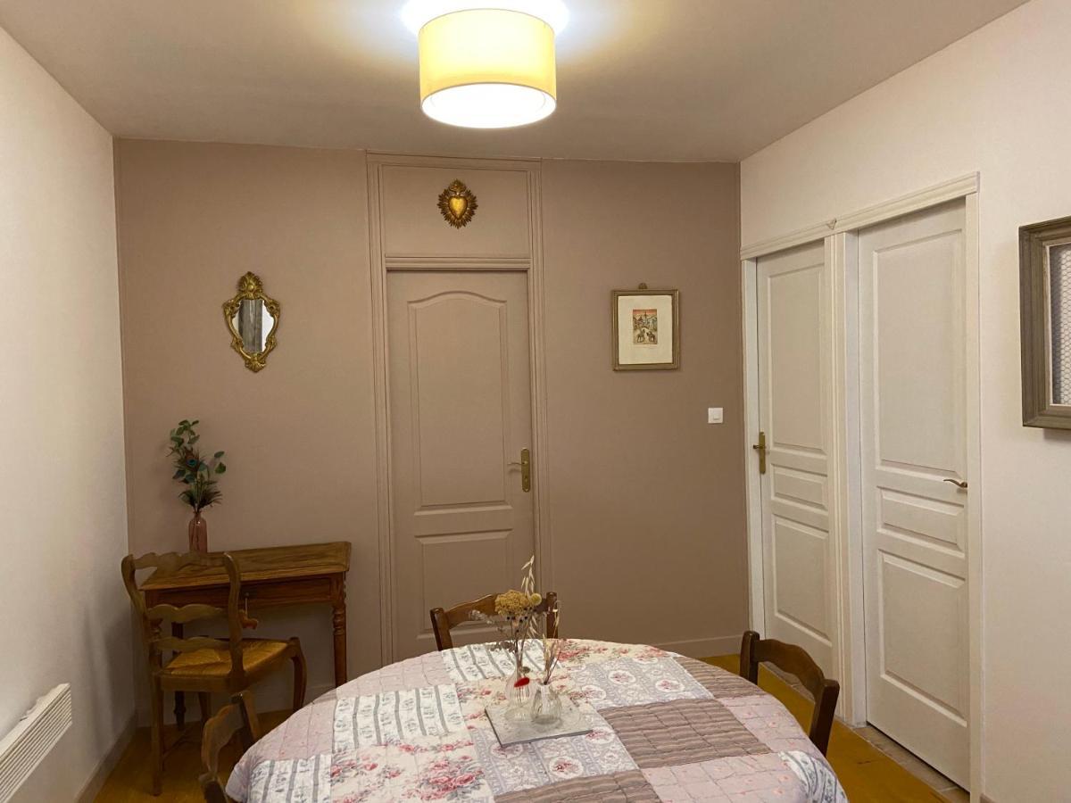 Maison 1823 - Suites De Charme A Garons Kültér fotó