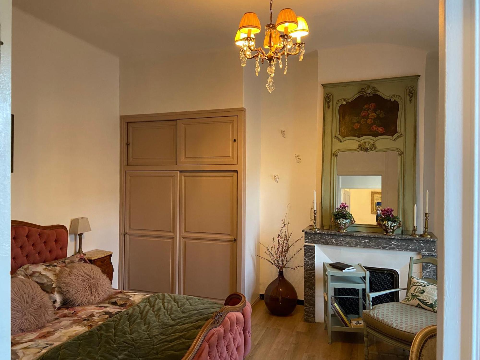 Maison 1823 - Suites De Charme A Garons Kültér fotó