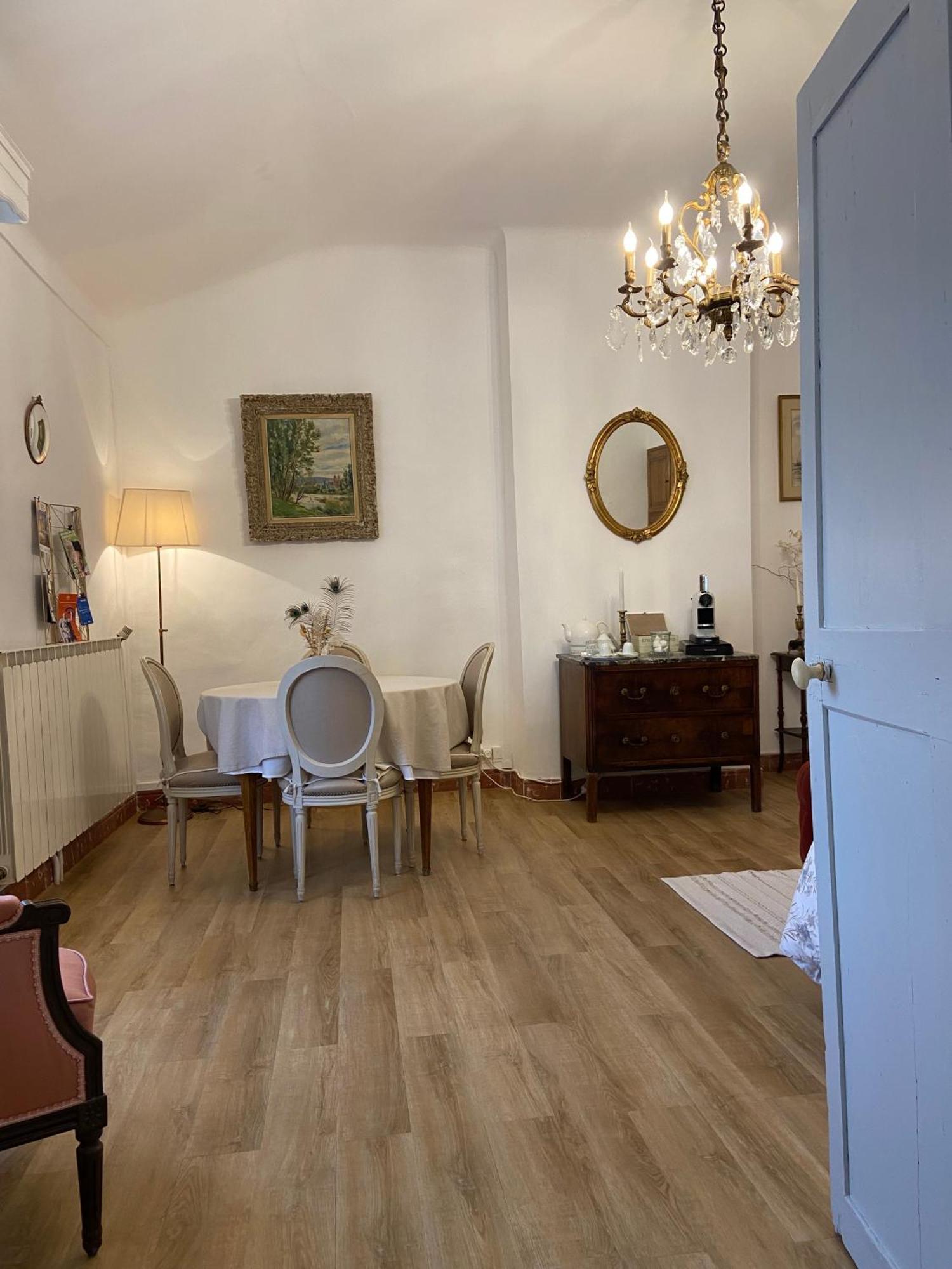 Maison 1823 - Suites De Charme A Garons Kültér fotó